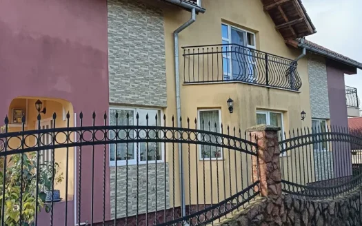 Casă modernă 4 camere, Goranu – Str. Straubing, Panouri Fotovoltaice, Garaj