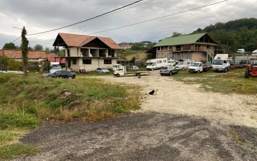 DOUĂ CASE/VILE + SPĂLĂTORIE AUTO LA CHEIE | 4.155 MP | DESCHIDERE 60,8 ML LA DN67 – MIHĂEȘTI.