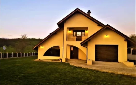 CASĂ MODERNĂ | ÎNTRE HOREZU ȘI POLOVRAGI