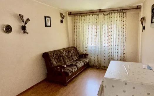 APARTAMENT 4 CAMERE CU BALCON DR.HACMAN | PARTER