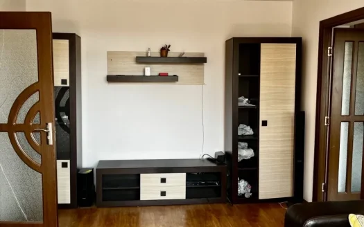 Apartament 3 camere mobilat și utilat | Centrală proprie + AC | Boxă proprie | Drăgășani